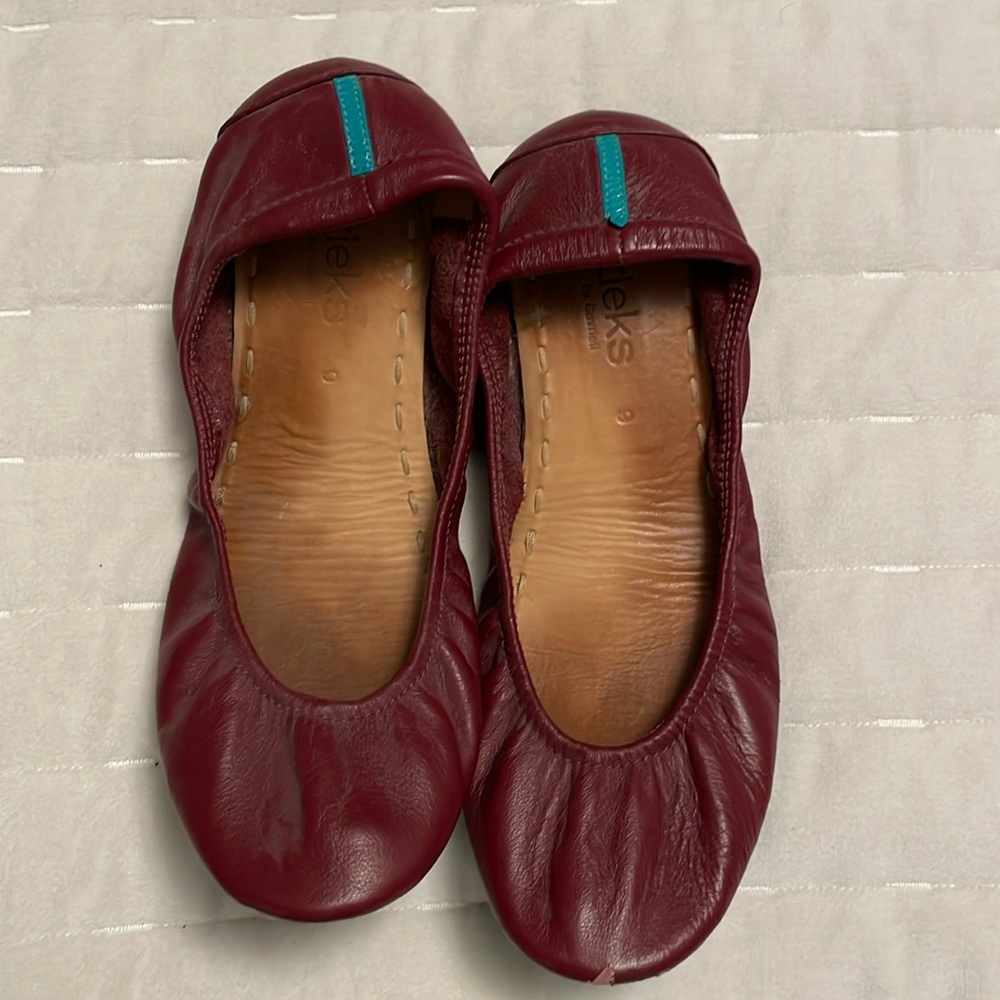 Tieks Leather Burgundy size 9